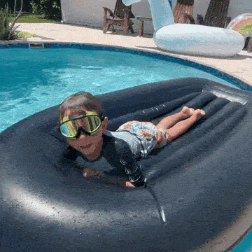 Aquini — Occhialini da Nuoto per Bambini